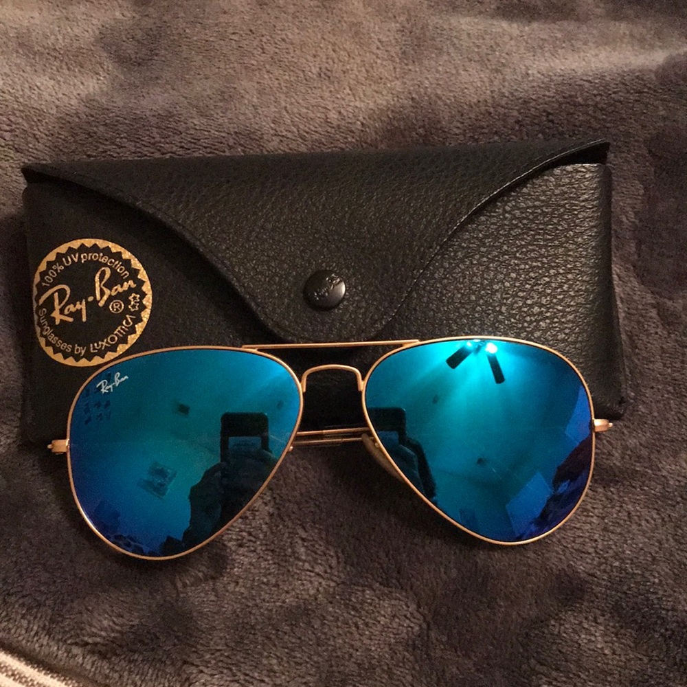 Blue Mirrored Aviator Ray Bans